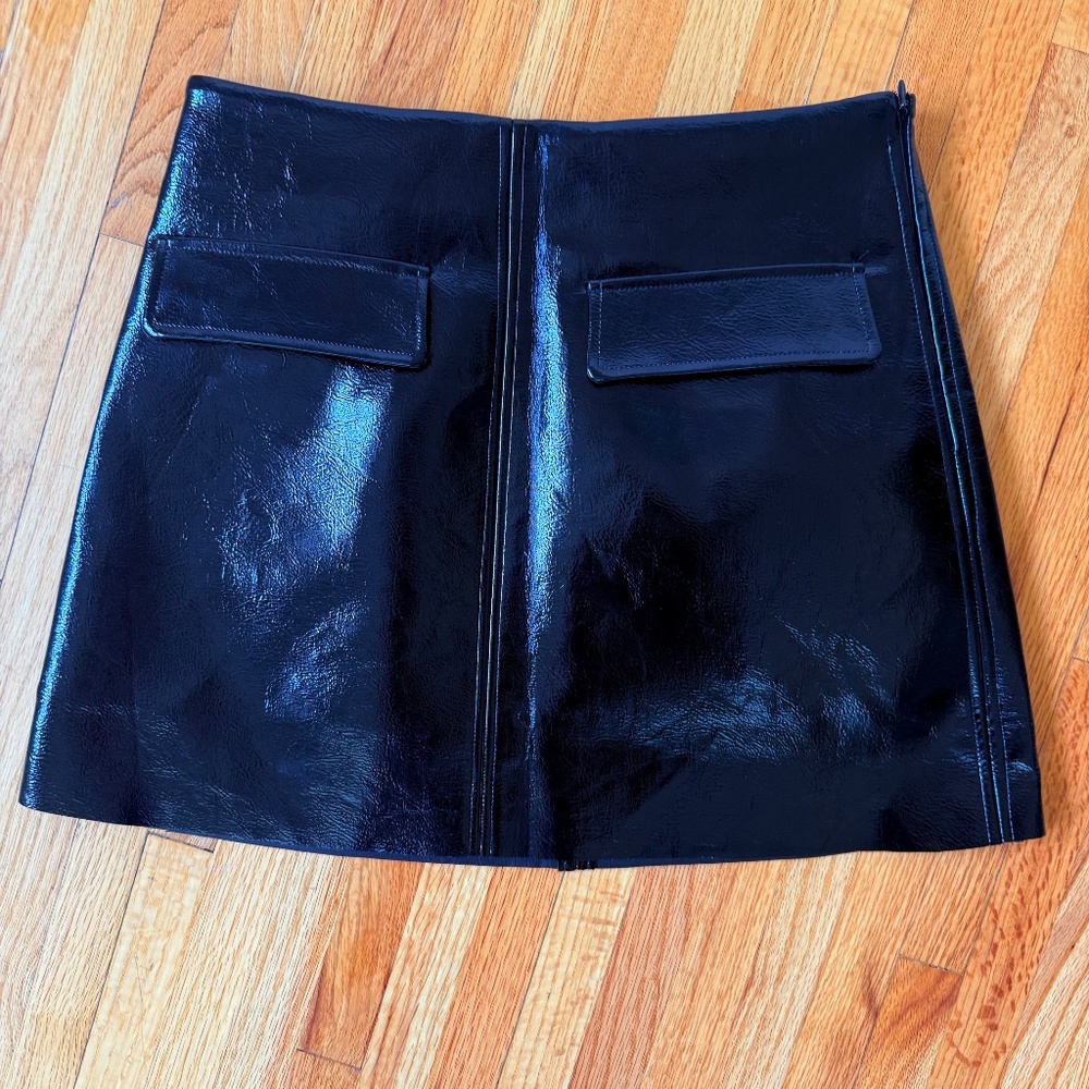 Super Hot Retro style patent mini skirt in high-gloss black - Picture 6 of 9